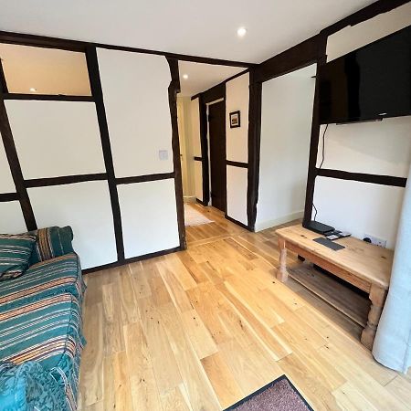 Swan House Tea Room And Bed & Breakfast Lydney Bagian luar foto